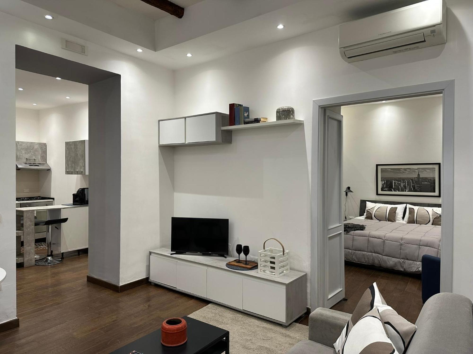 Appartement Bilocale A Chiaia Vicino A Via Dei Mille